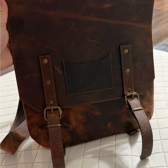 CHICATOLIA CRAZY HORSE LEATHER BACKPACK - TAN - Picture 7 of 10